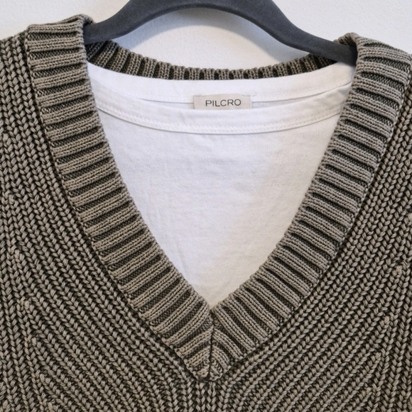 PILCRO Boxy Tee & Sweater Vest Twofer Set Tan Anthropologie Women's Size Small - Picture 5 of 14